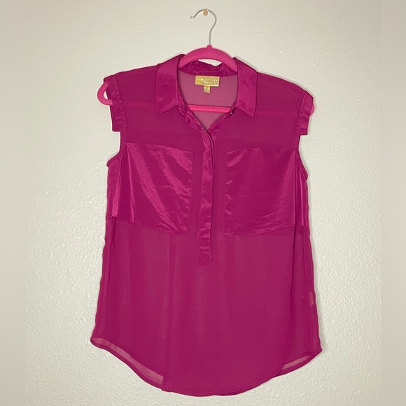 Vera Wang Tops - NWOT Princess by Vera Wang Button Up Sleeveless Top